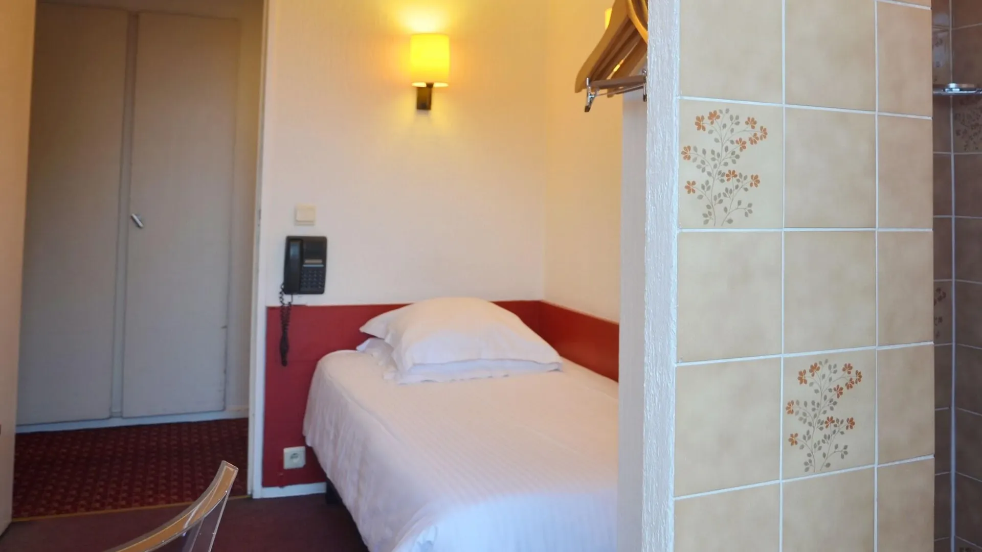 Hotel Queen Anne Brussels 3*,  Belgium