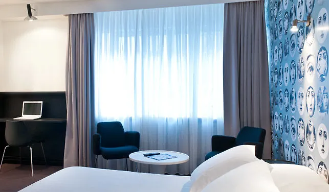 Hotel Queen Anne Brussels 3*,