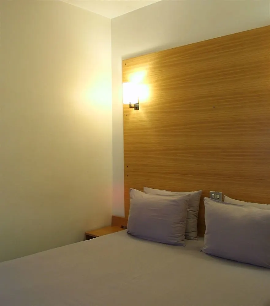 Hotel Queen Anne Brussels