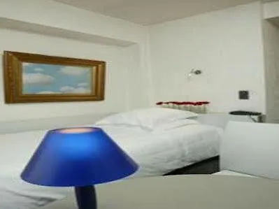 Hotel Queen Anne Брюссель